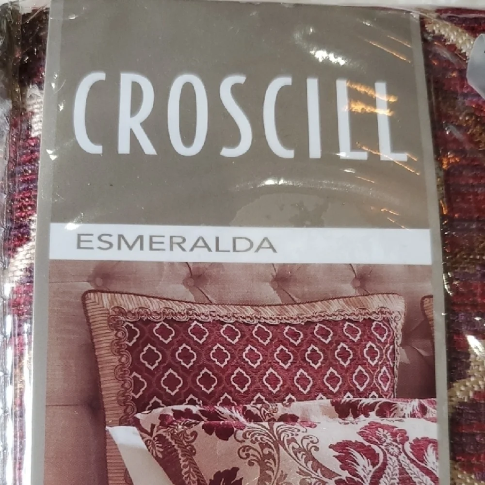Croscill Burgundy and Gold Pillow Shams 2 PIECE